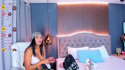 tiffany__charm_ online show from March 4, 3:36 am