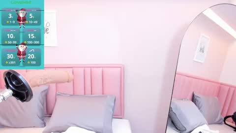 Tiffany online show from December 23, 3:34 am