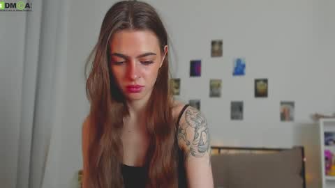 tiffany online show from April 19, 9:28 pm