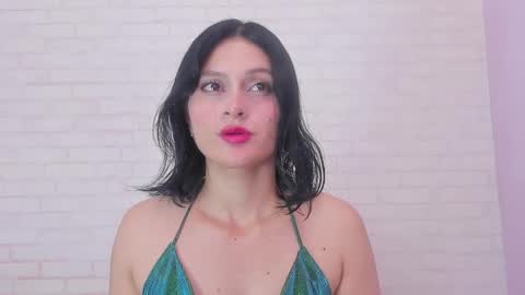 Snapshot of tiffany_mendez chatting on February 14, 3:05 pm tiffany_mendez online show from February 14, 3:05 pm
