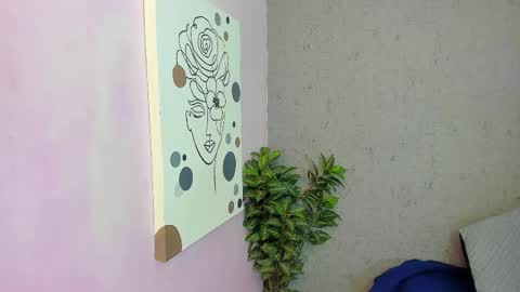 tiffany_mendez online show from February 24, 12:08 pm