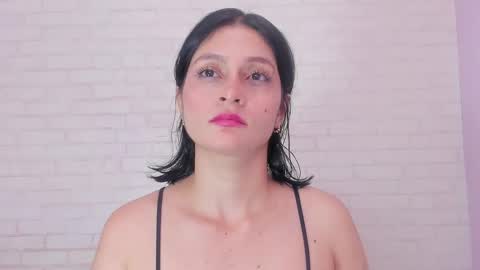 Snapshot of tiffany_mendez chatting on January 31, 6:14 pm tiffany_mendez online show from January 31, 6:14 pm