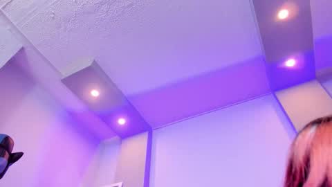 tiffany_sander online show from September 29, 5:28 am