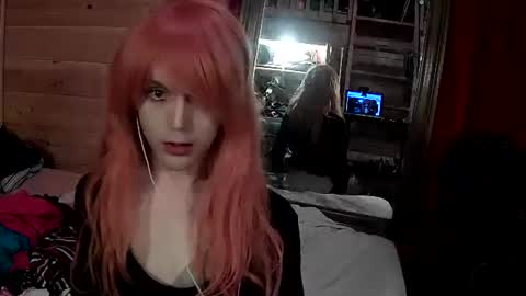 tiffanycase384727 online show from November 11, 10:39 am