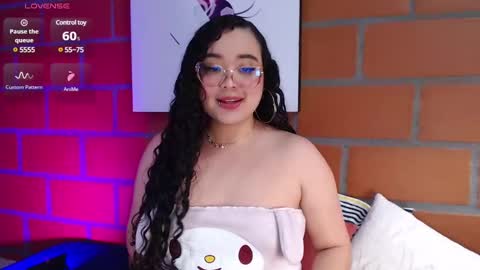 TiffanyGiil NEW ACCOUNT  online show from February 14, 10:14 pm