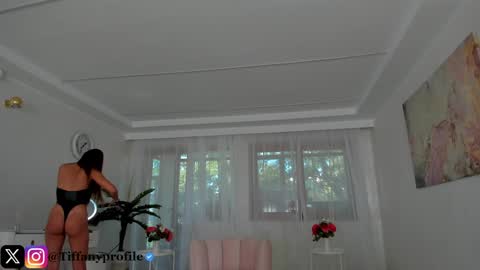 Snapshot of tiffanyhouston_ chatting on September 14, 6:37 am Tiffany Houston online show from September 14, 6:37 am