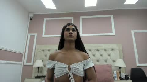 tiffanykanox online show from April 20, 3:42 am