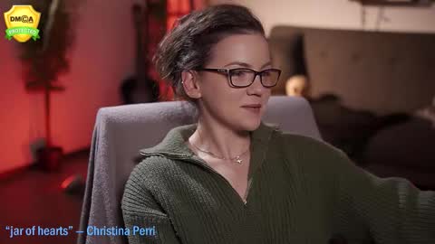 tiffanyriox online show from November 19, 2:11 am