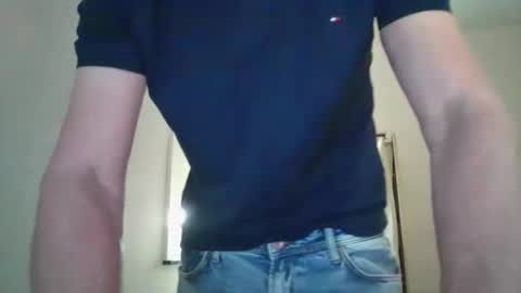 tigerjow941808 online show from March 19, 3:28 pm