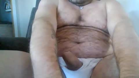 tightywhiteysbear online show from November 5, 8:33 pm