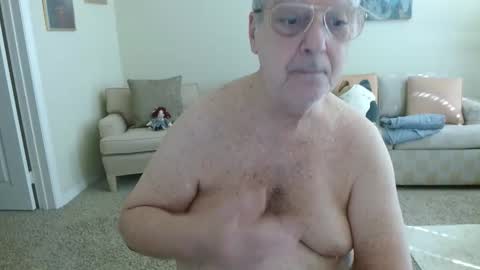 timealone120000 online show from April 1, 5:21 pm