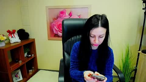 Snapshot of timeparadice chatting on December 26, 9:01 am Luisa online show from December 26, 9:01 am
