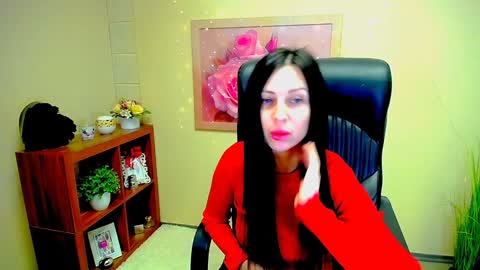Snapshot of timeparadice chatting on December 30, 12:31 pm Luisa online show from December 30, 12:31 pm