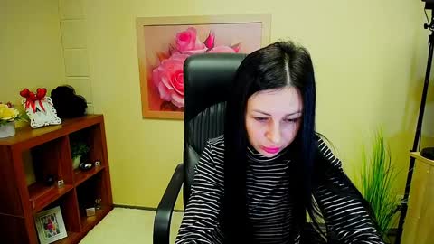 Snapshot of timeparadice chatting on December 24, 11:49 am Luisa online show from December 24, 11:49 am