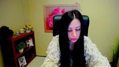 Snapshot of timeparadice chatting on January 28, 8:04 am Luisa online show from January 28, 8:04 am