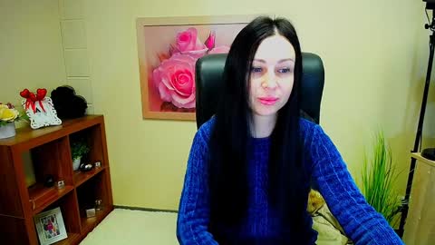 Snapshot of timeparadice chatting on December 25, 11:22 am Luisa online show from December 25, 11:22 am