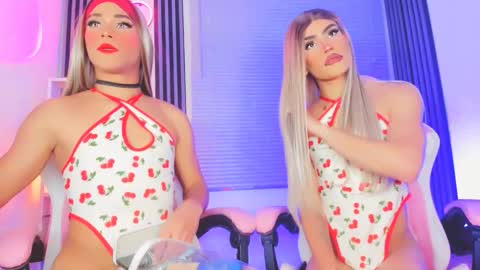 Hallie And Annie online show from September 28, 1:47 am