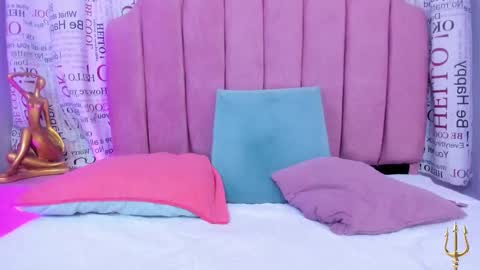 Evans  online show from October 20, 11:32 pm