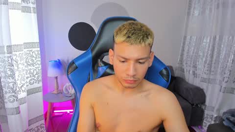 timi  jones online show from February 1, 1:51 pm