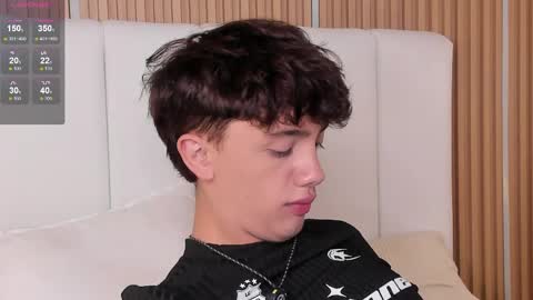 Timothy 21 years old online show from June 9, 1:39 am
