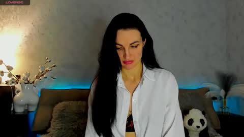 Tina online show from February 28, 7:07 pm