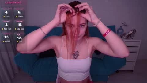 Snapshot of tinacruyze chatting on September 12, 11:12 am Tina online show from September 12, 11:12 am