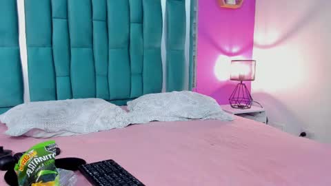 Tina online show from October 17, 8:57 pm