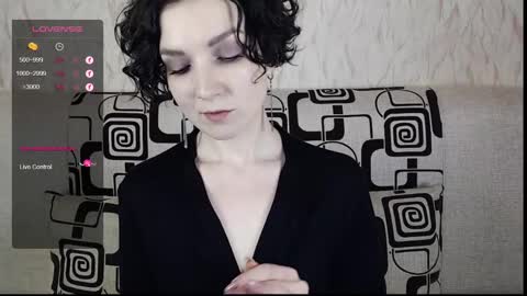 Snapshot of tinawincee chatting on February 23, 9:00 am Tina online show from February 23, 9:00 am