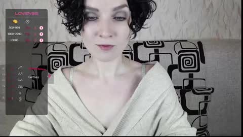 Snapshot of tinawincee chatting on March 5, 5:50 am Tina online show from March 5, 5:50 am