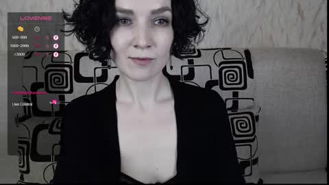 Snapshot of tinawincee chatting on January 29, 8:40 am Tina online show from January 29, 8:40 am
