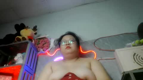 tini_bei online show from May 28, 4:27 pm