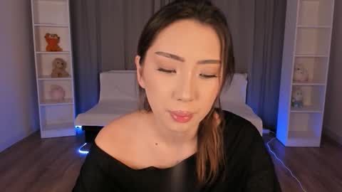 Tina online show from January 17, 3:21 pm