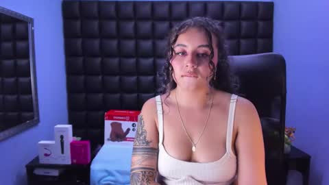 tiny online show from April 17, 4:04 am