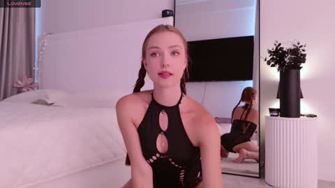 Im Tiny   -- Online  at 8 AM GMT  online show from February 11, 7:12 am