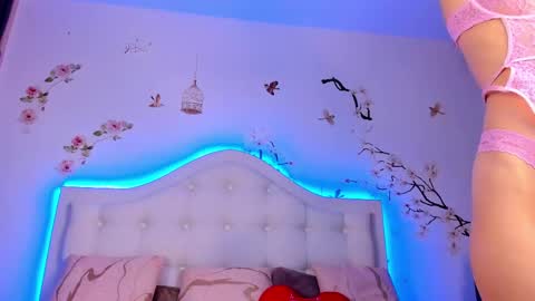 Amy online show from March 12, 6:50 am