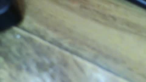 tinypecker6 online show from March 9, 7:51 pm