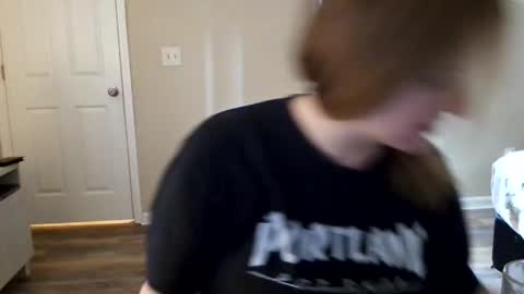 tinywithtiddies online show from February 25, 5:11 am