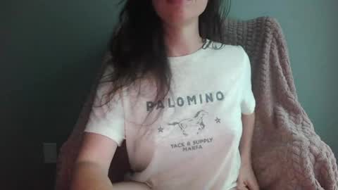 TinyyTina online show from June 2, 9:28 pm