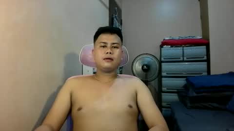 tipsybutter online show from April 18, 10:50 am