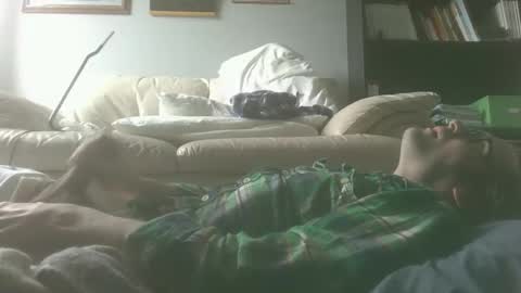 titlovercums online show from March 21, 3:38 pm