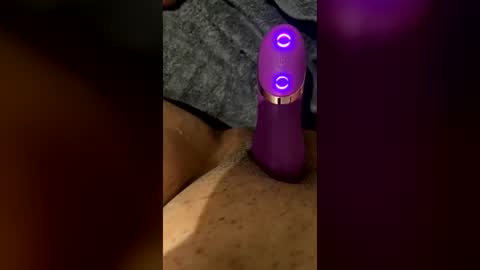 titty89_ online show from June 27, 12:38 am