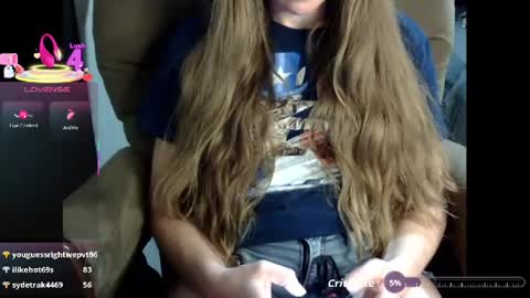 Snapshot of tittygirl8 chatting on September 11, 10:22 pm Tittygirl8 online show from September 11, 10:22 pm