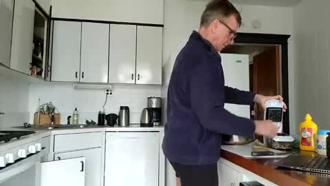 Joe online show from February 22, 9:06 pm