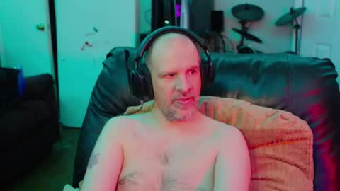 TK Maconn online show from January 15, 12:14 pm