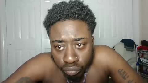 tmanchocolate1227 online show from October 27, 5:07 am