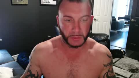 tmoneygrip1 online show from December 4, 6:33 pm