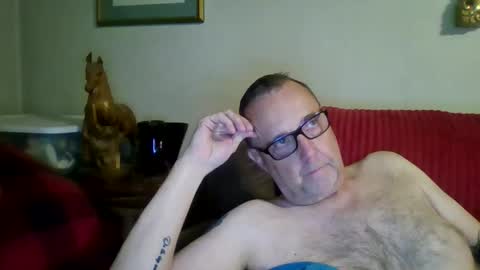 Vols online show from April 8, 7:11 am