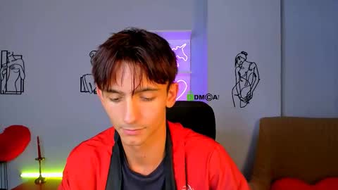 Snapshot of tobi_yours chatting on September 21, 7:29 pm tobi_yours online show from September 21, 7:29 pm