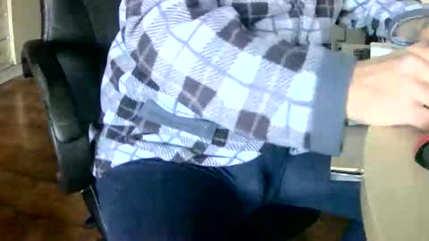 Snapshot of tobikoyuzu chatting on March 5, 1:28 pm Tobiko online show from March 5, 1:28 pm