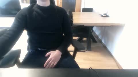 tobisk online show from November 21, 11:52 am